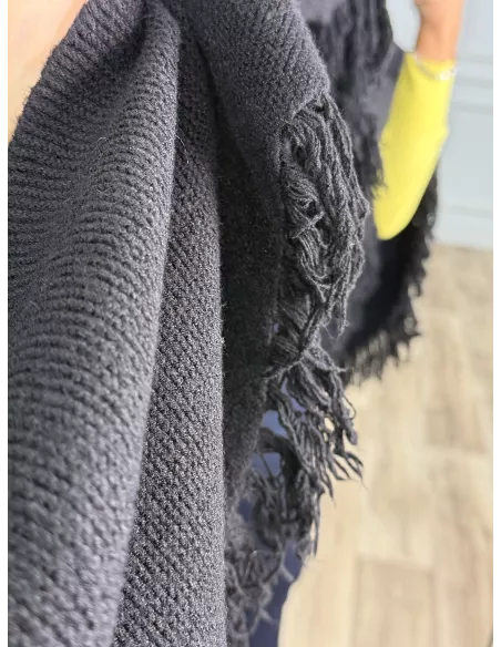 Chal punto flecos negro