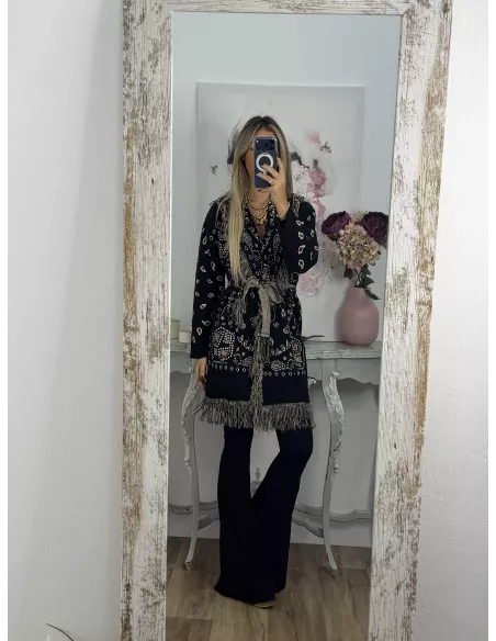 Cardigan Boston negro