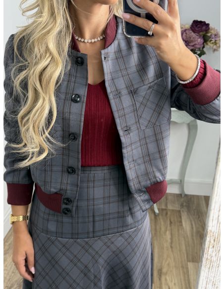 Conjunto bomber cuadros gris y burdeo