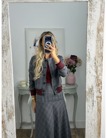 Conjunto bomber cuadros gris y burdeo