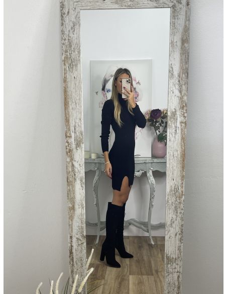 Vestido Ingrid negro abertura