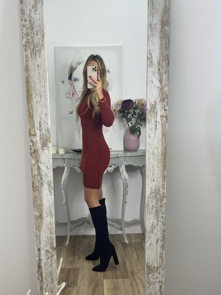 Vestido Ingrid teja abertura