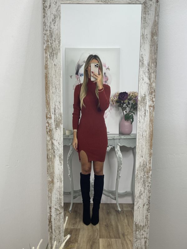 Vestido Ingrid teja abertura