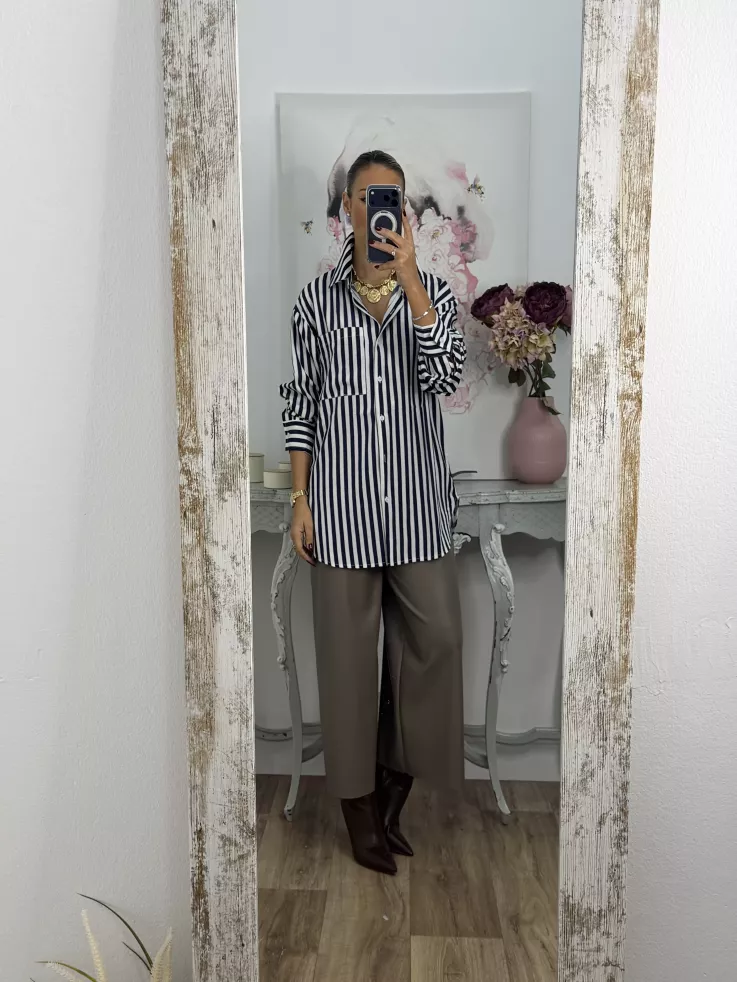 Camisa rayas blanca y azul con bolsillo