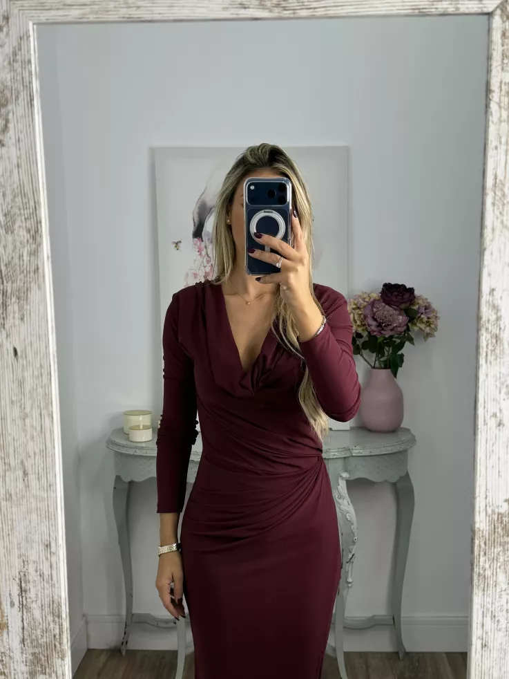 Vestido Margaret cascada burdeo