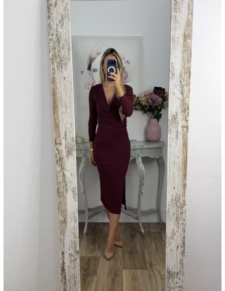 Vestido Margaret cascada burdeo