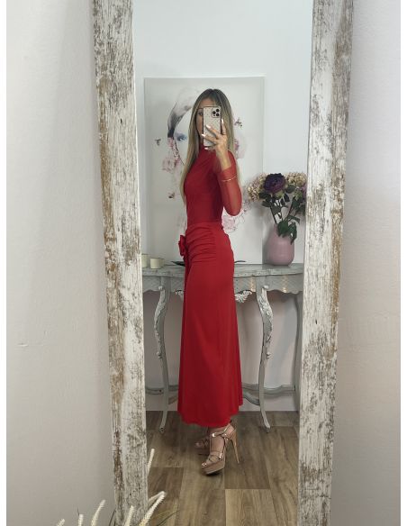 Falda con flores roja