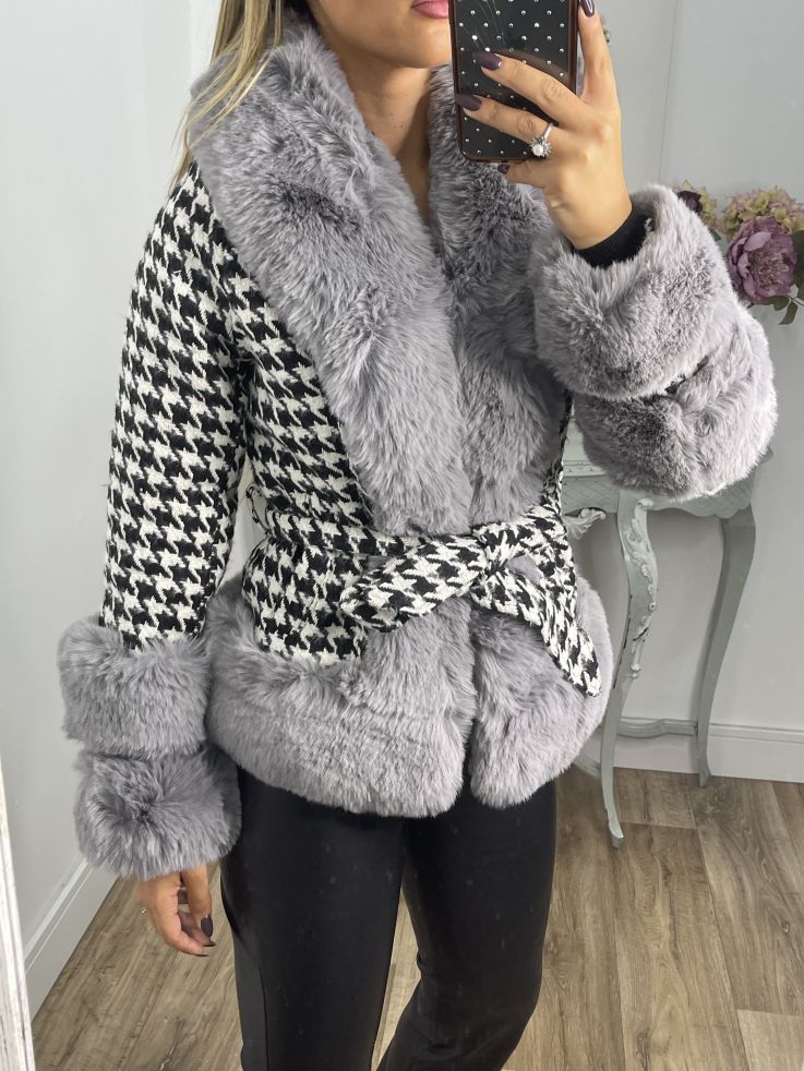 Abrigo pata de gallo negro con pelo gris