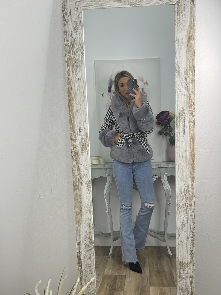 Abrigo pata de gallo negro con pelo gris