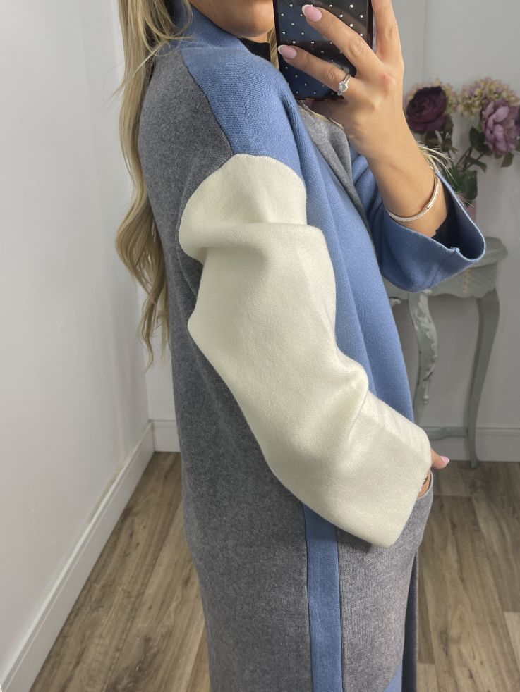 Abrigo punto tricolor azul beige y gris