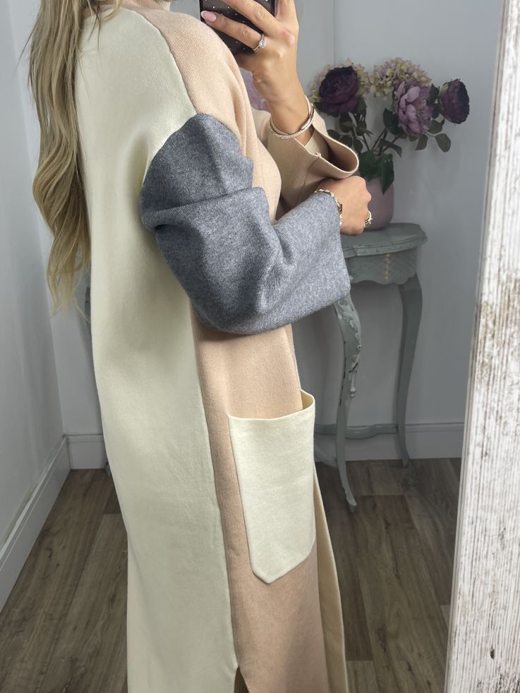 Abrigo punto tricolor beige camel y gris
