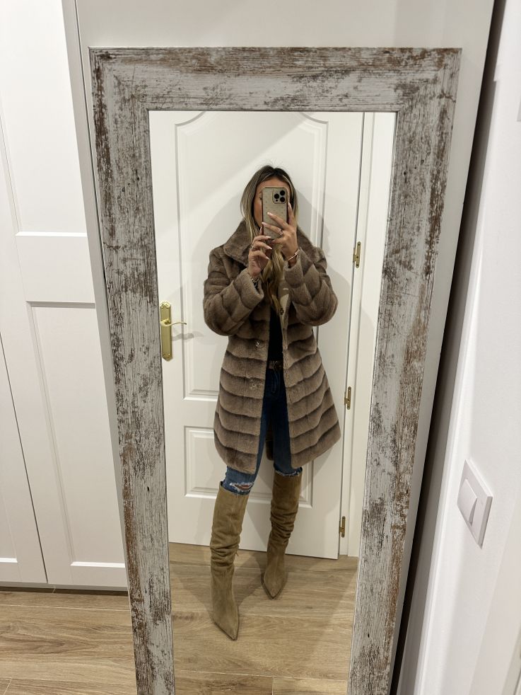 Abrigo Londres color taupe