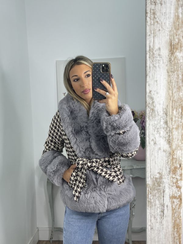 Abrigo pata de gallo marrón con pelo gris