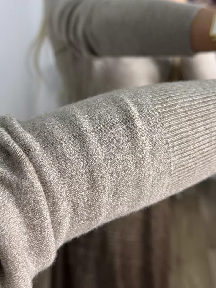 Jersey Deep cuello alto taupe