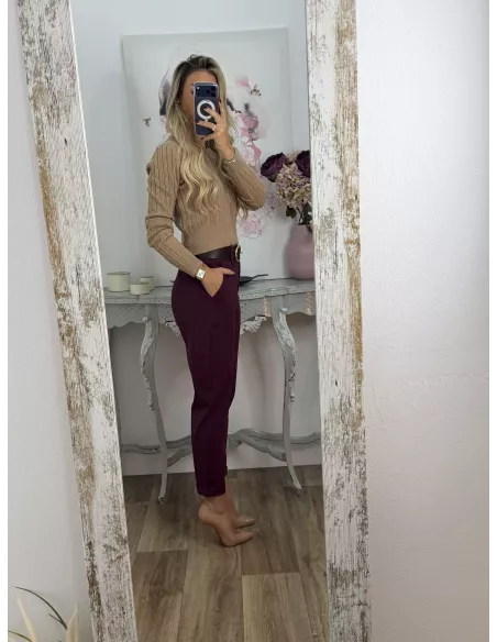 Pantalón Colett burdeos