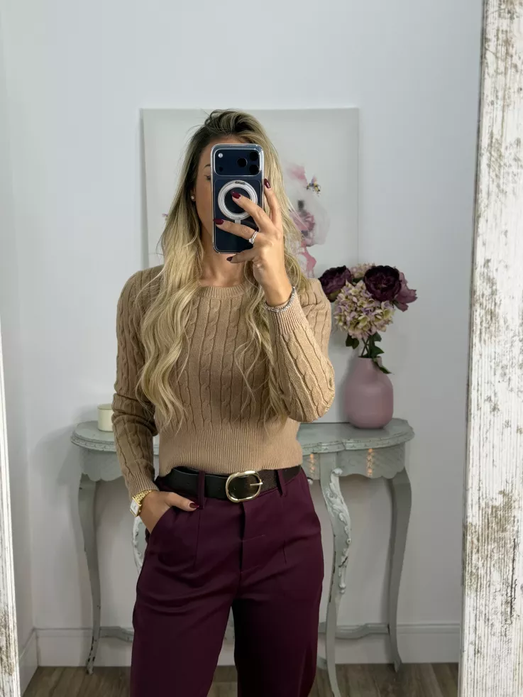 Jersey trenzado cuello a la caja camel