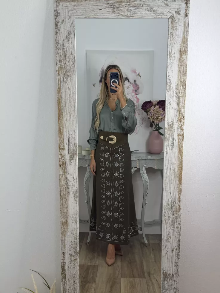 Camisa satinada cuello mao verde