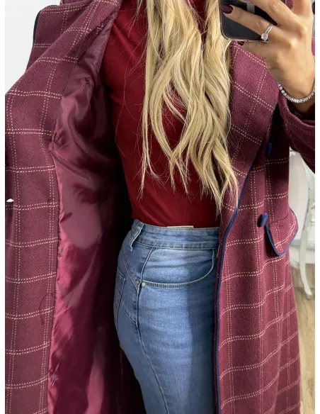 Abrigo Raisa cuadros burdeos