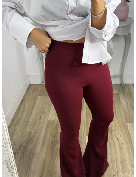 Pantalón campana largo burdeos