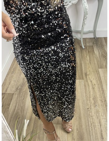 Falda lentejuelas negra con lentejuelas plateadas