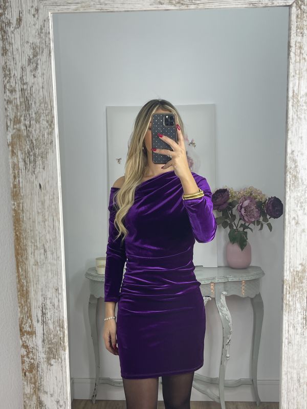 Vestido corto terciopelo morado