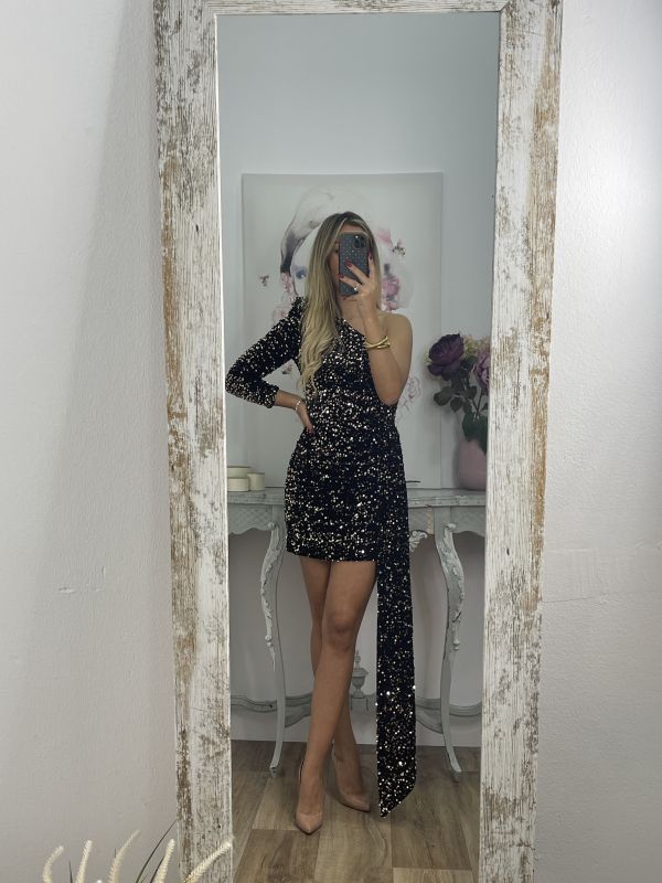 Vestido negro asimétrico lentejuelas