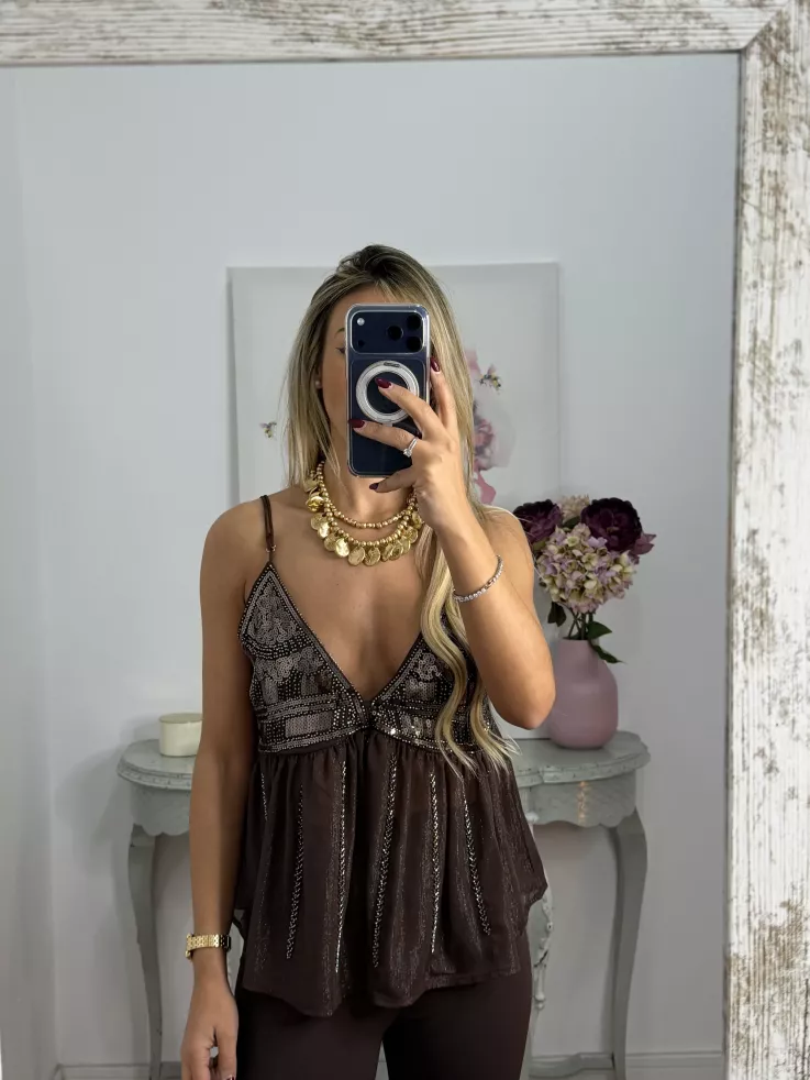 Top lentejuelas y brillos marrón