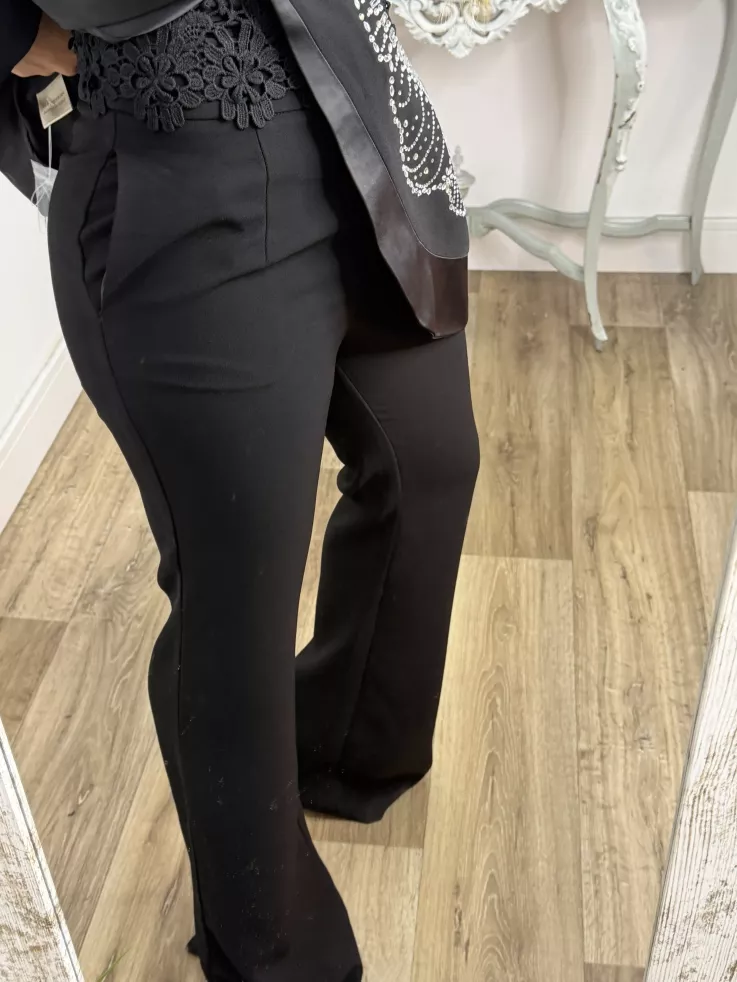 Traje de chaqueta negro con brillos