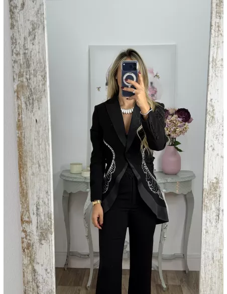 Traje de chaqueta negro con brillos