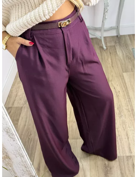 Pantalón corte masculino burdeos