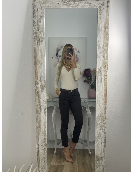 Jersey básico cuello de pico beige