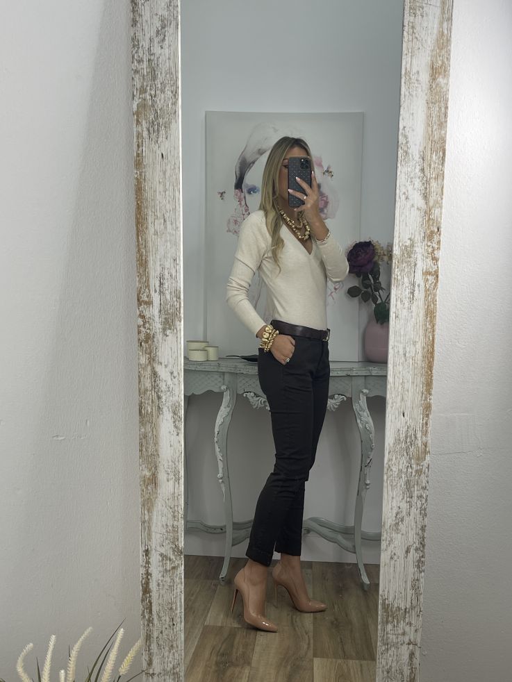 Jersey básico cuello de pico beige