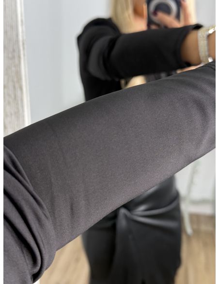 Body escote cascada negro