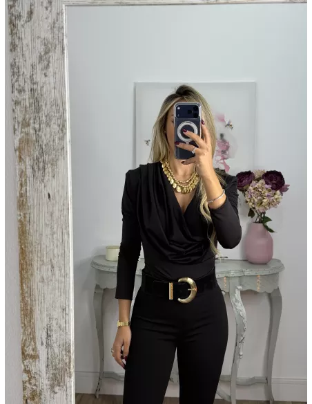 Body escote cascada negro
