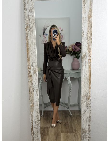 Body escote cascada chocolate