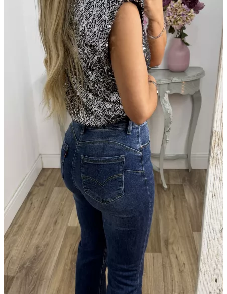 Camiseta Hombreras trendy lentejuelas plateada