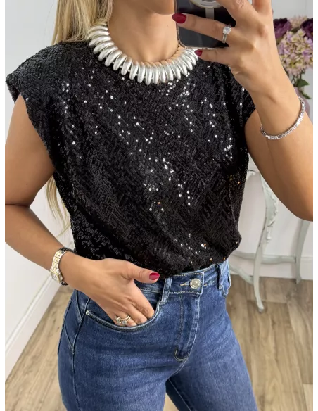 Camiseta Hombreras trendy lentejuelas negra
