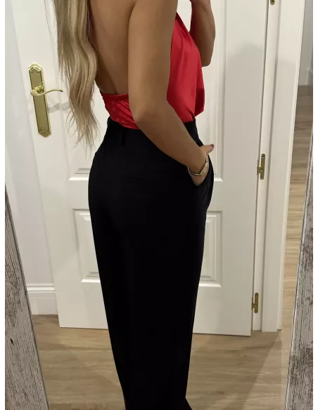 Body rojo escote dorado