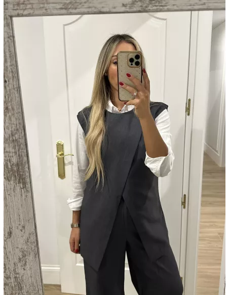 Conjunto Berenice gris