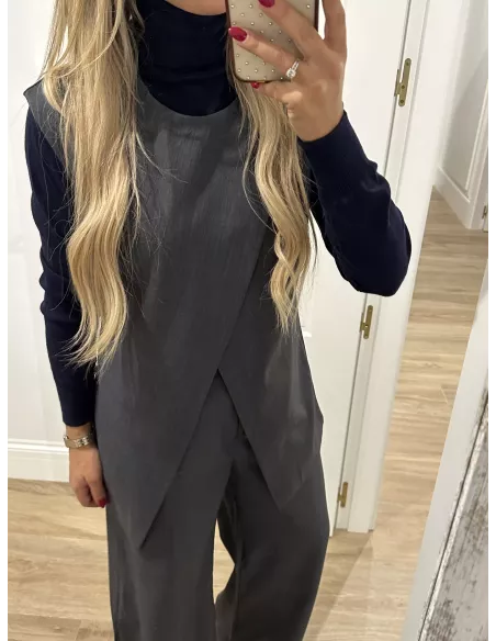 Conjunto Berenice gris