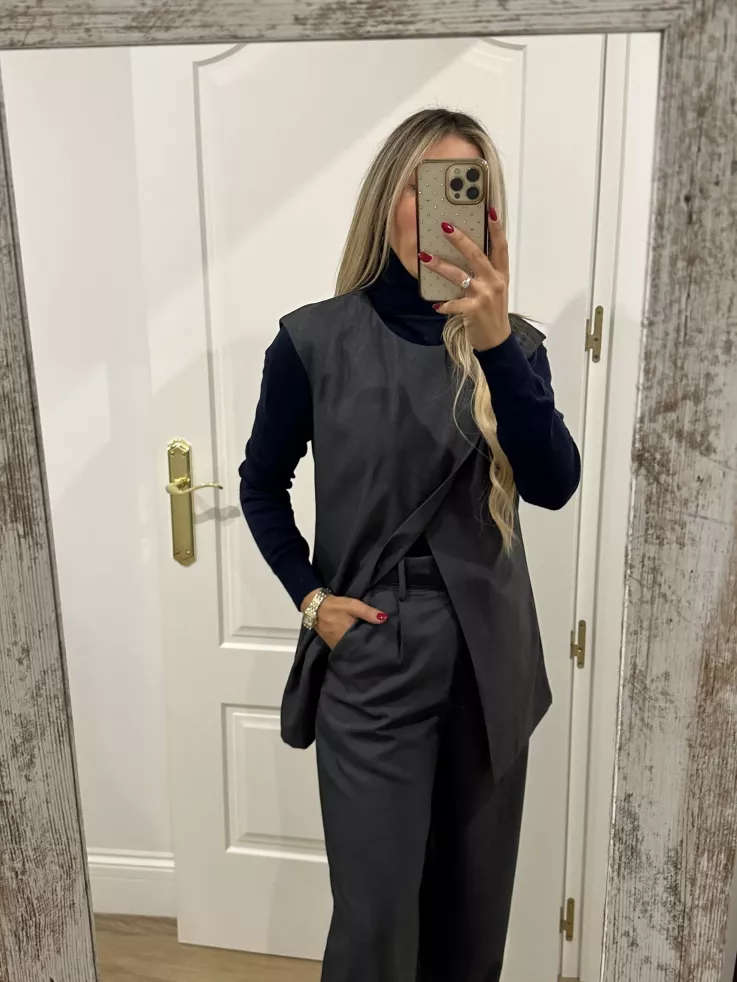 Conjunto Berenice gris