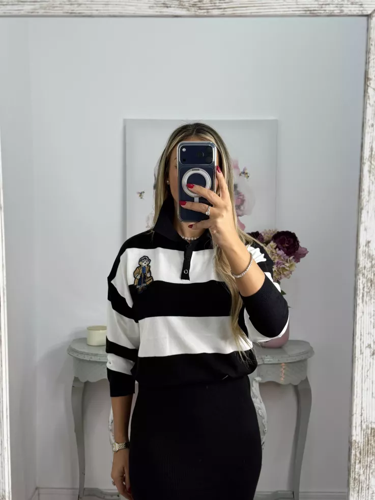 Jersey tipo polo rayas negro y blanca