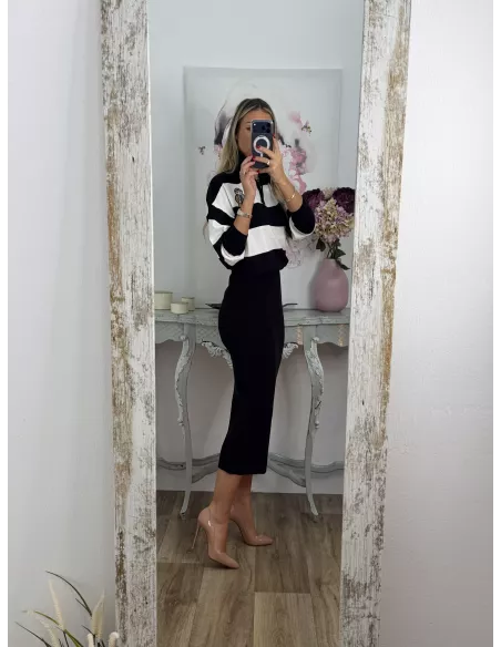 Jersey tipo polo rayas negro y blanca