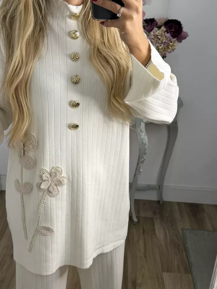 Conjunto Flor crochet hueso