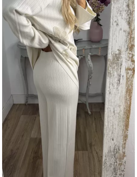 Conjunto Flor crochet hueso