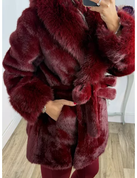 Abrigo Tower burdeos