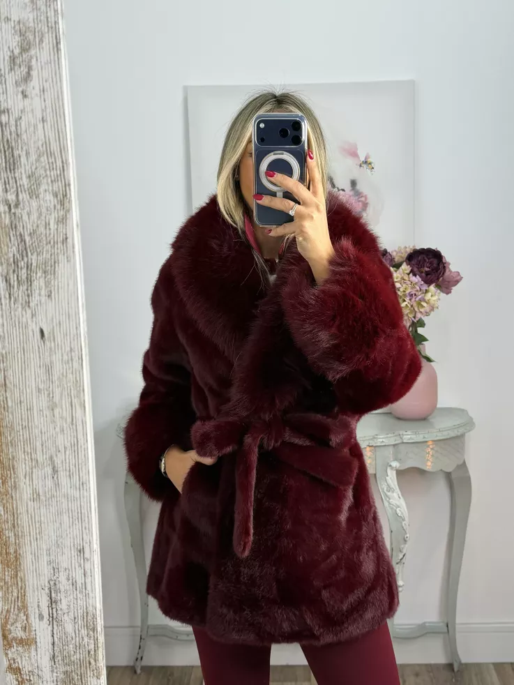 Abrigo Tower burdeos