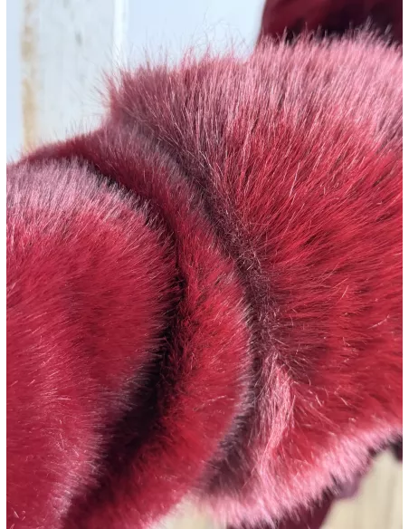 Abrigo Tower burdeos