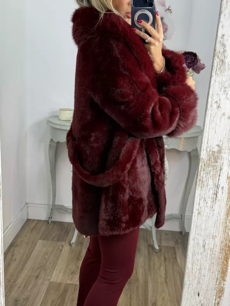 Abrigo Tower burdeos