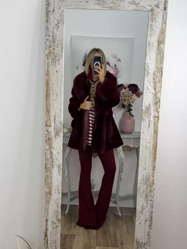 Abrigo Tower burdeos